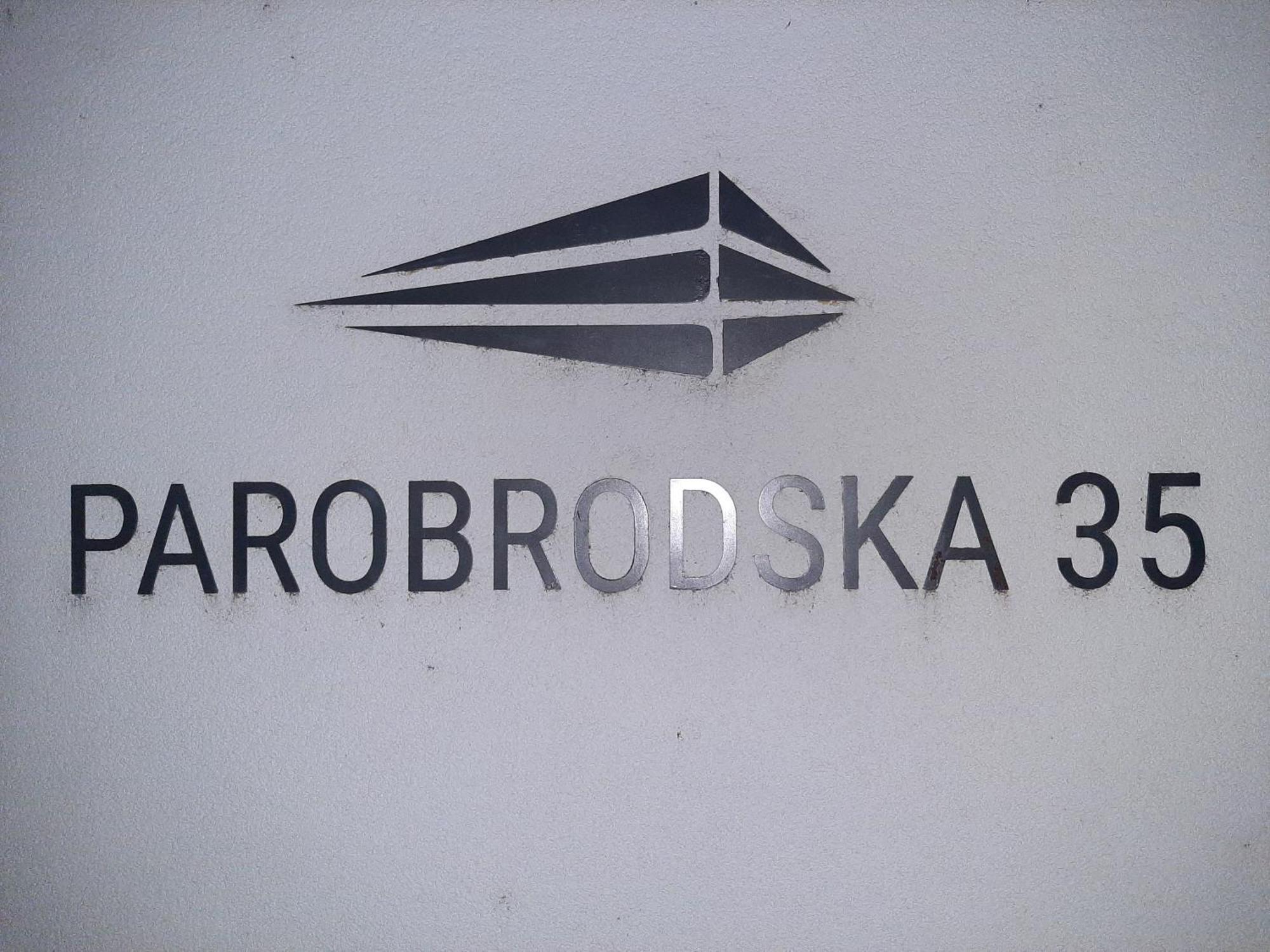 Apartman Viaggio Sremska Mitrovica Exterior foto